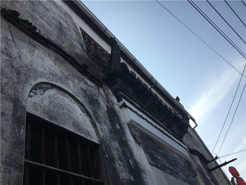 徽州建筑大门，均配有门楼(规模稍小一些的称为门罩)